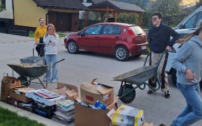 Velikonočni koncert devetošolcev in zbiranje papirja