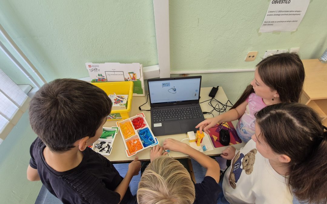 Delavnica z LEGO roboti