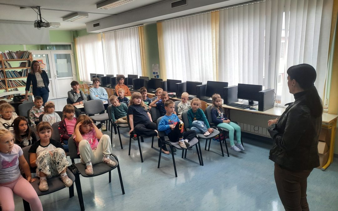 Sprejem prvošolcev v šolsko knjižnico